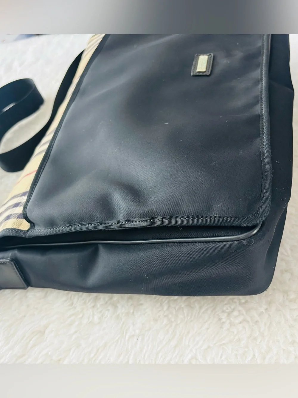 Burberry Black Label Nova Check Canvas Black Nylon Crossbody/Messenger Large Bag